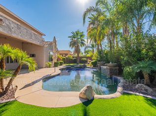 716 E Runaway Bay Pl, Chandler, AZ 85249