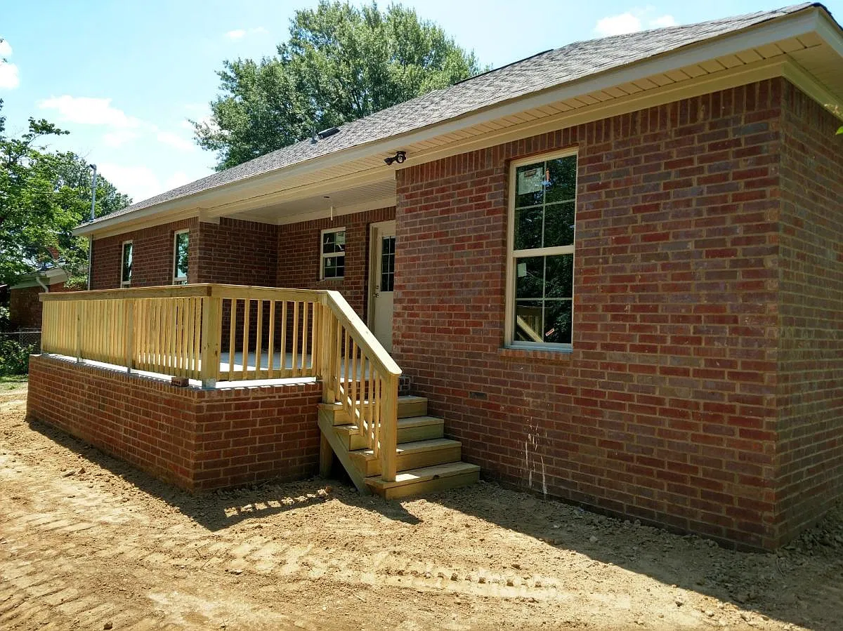 6704 Marguerite Lane — Photo 3