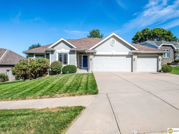 17238 Woolworth Ave, Omaha, NE 68130