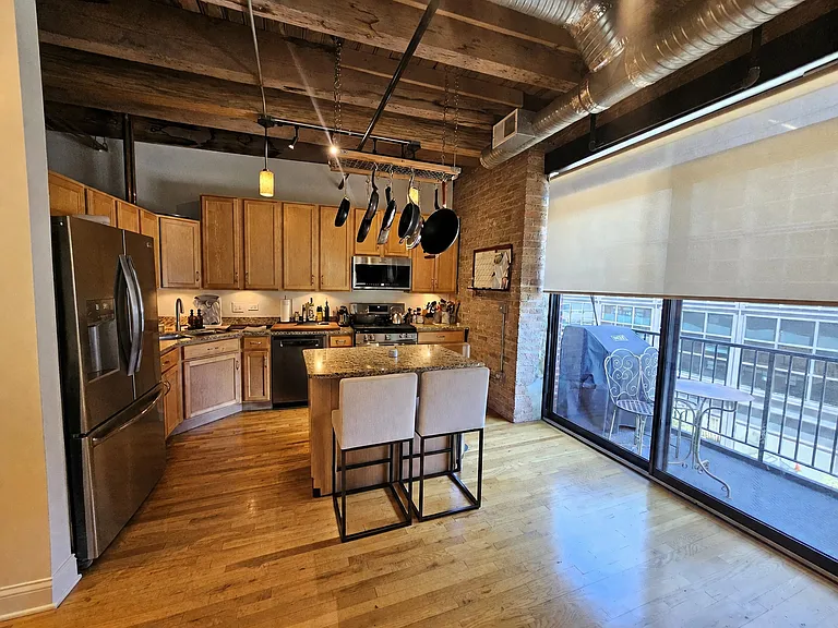 106 N Aberdeen St #3D — Photo 3