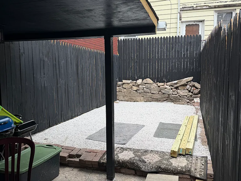 29 Maple St — Photo 24