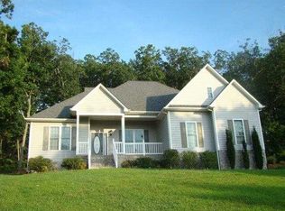 711 Graceland Dr, Asheboro, NC 27205