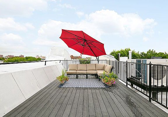 5th image of 1 Macdonough St #1N