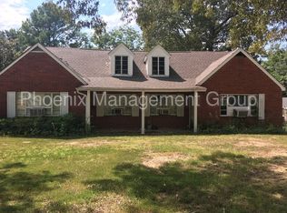 1204 Hollywood Dr APT B, Jackson, TN 38301