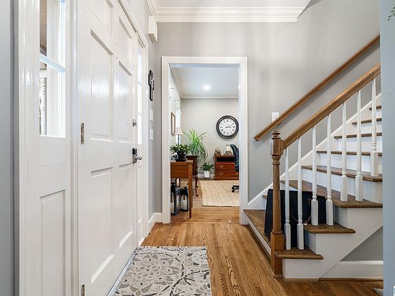 5th image of 2021 Shagbark Rd