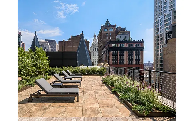 Rented by Douglas Elliman | media 38