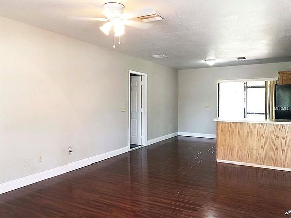 3rd image of 7006 Sarvis St