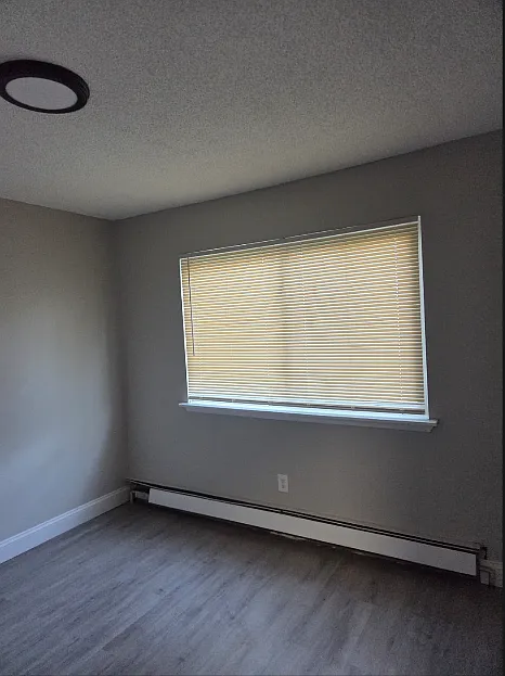 2 bed, 750 sqft, $950 — Photo 4