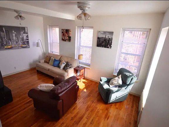 2nd image of 370 Tompkins Ave #3A