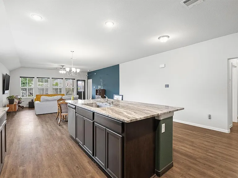 6303 Cambrai Wood Ln — Photo 10