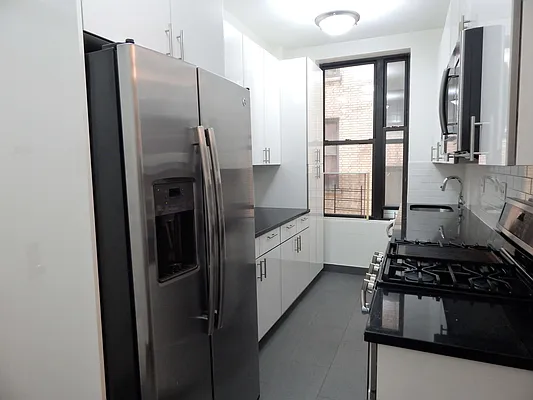 Rented by Rachel Realty | media 2