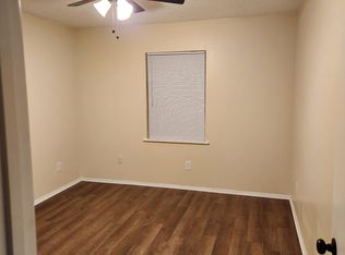 5413 E Shore Dr, Pensacola, FL 32505