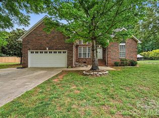 119 Stumpy Creek Rd, Mooresville, NC 28117