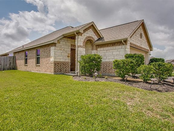 2nd image of 3722 Alexander Arbor Dr