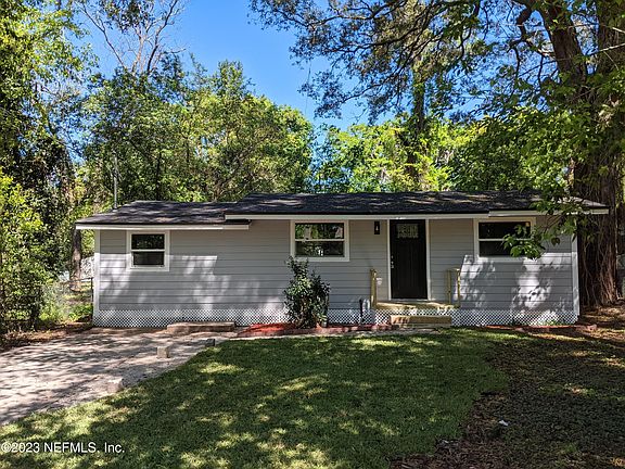 2nd image of 4657 MERRIMAC Avenue