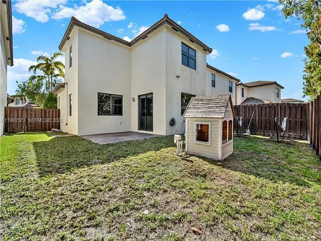9243 SW 227th Ter — Photo 18