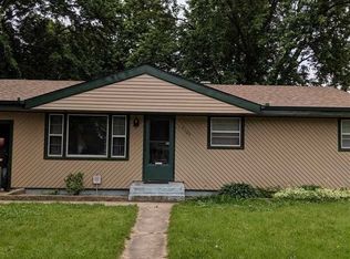 2105 Evans Ave, Loves Park, IL 61111