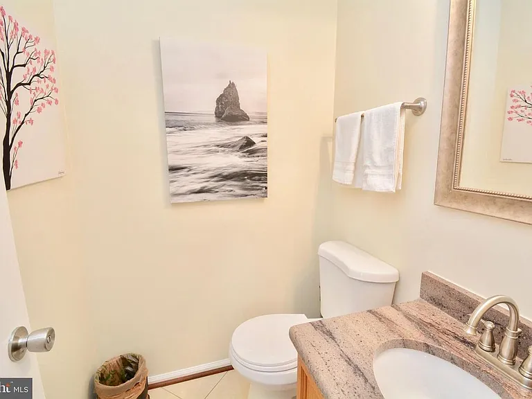 6153 Summer Park Ln — Photo 13