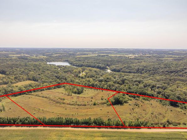 TRACT Pin Hook Rd #B, Lena, IL 61048