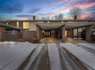 26609 N Park Blvd, Olmsted Falls, OH 44138