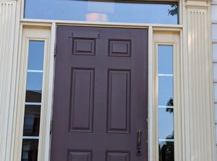 9320 Caspian Way APT 201, Manassas, VA 20110