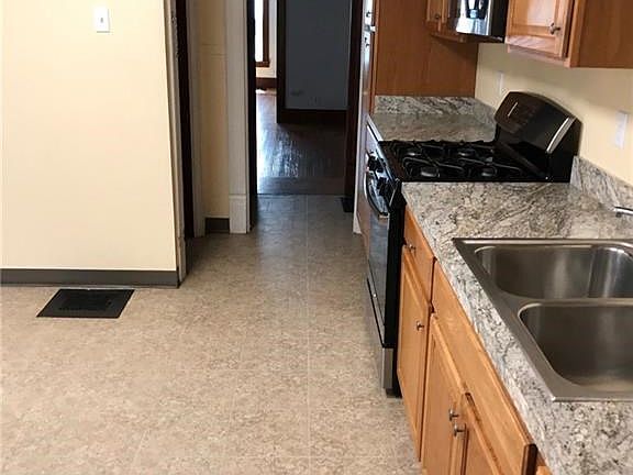 3rd image of 228 W Yates St