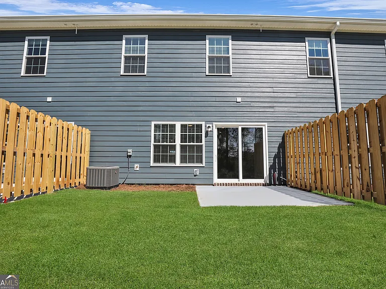 474 Sandbar Ln — Photo 4