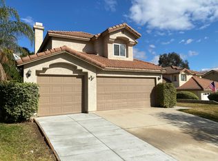 509 Clinton Cir, Corona, CA 92879