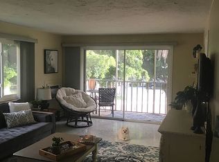 449 Golden Gate Point APT E, Sarasota, FL 34236