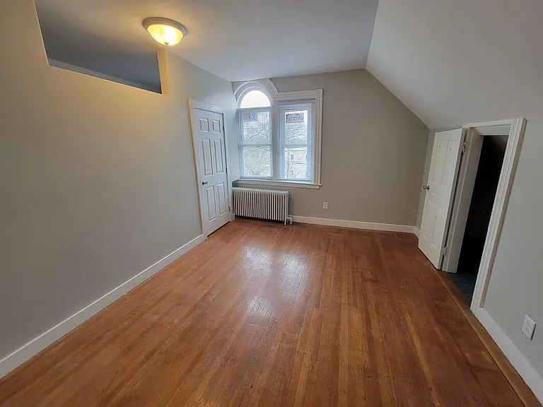172 Fountain St #3 — Photo 5