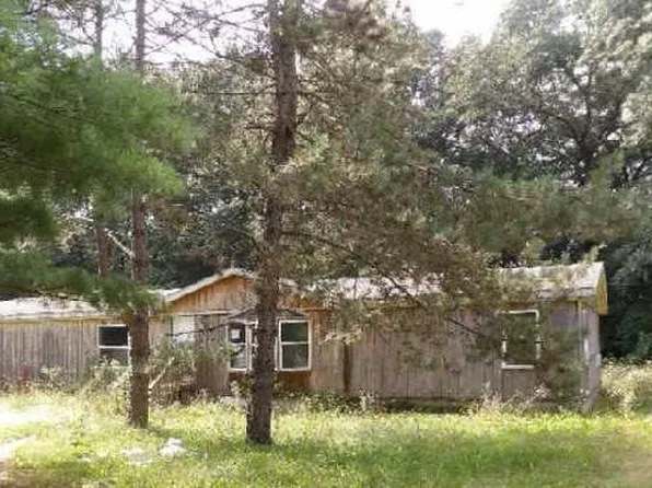 11253 Wildwood Dr, Marshall, MI 49068