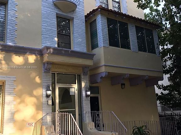 3rd image of 1319 Meridian Ave APT 108