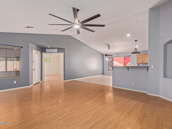 5th image of 15814 W CARMEN Drive