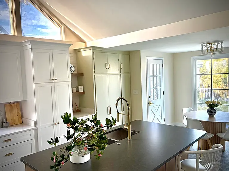 4010 Menendez Dr — Photo 11