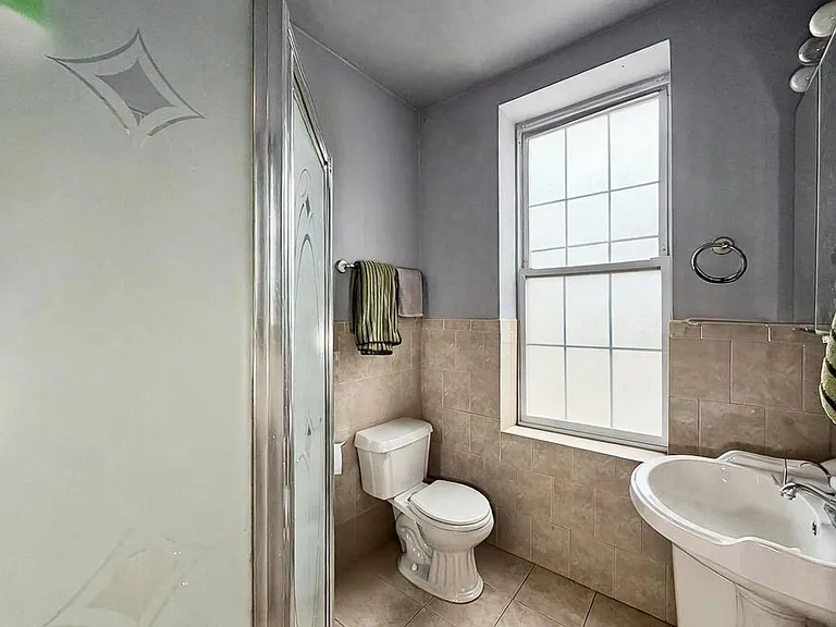 328 Palisade Ave #2 — Photo 12