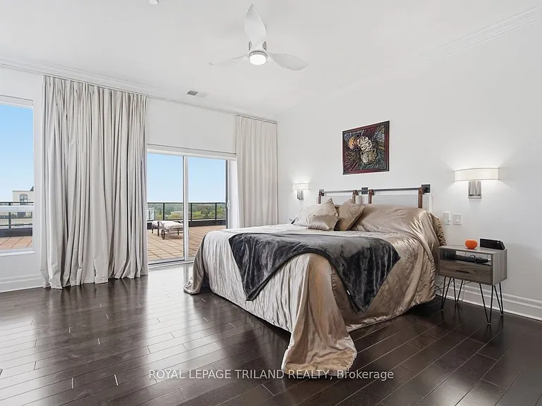 240 Villagewalk Blvd #1403 — Photo 14