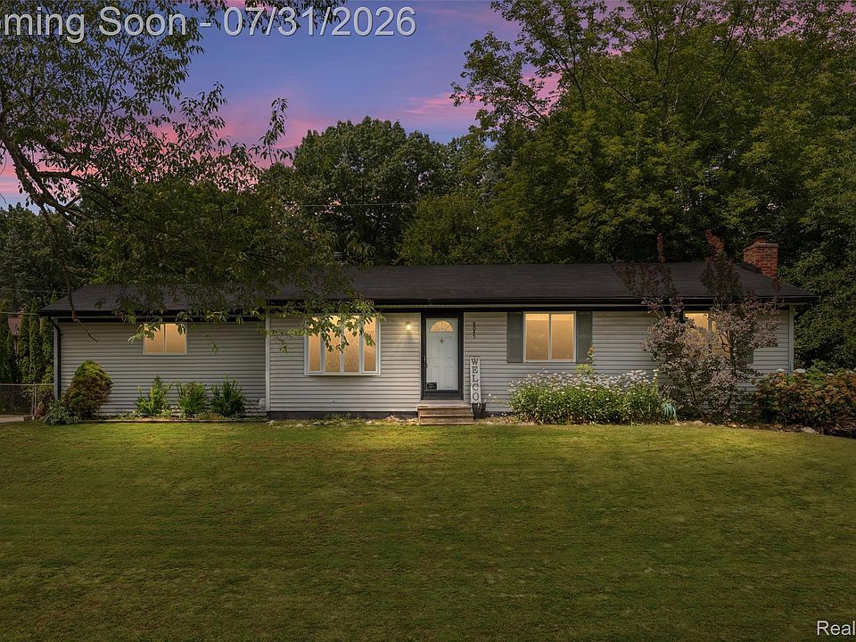 1st image of 8045 Hillandale Dr