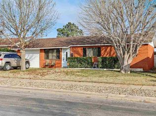 1806 N Steven Dr, Hobbs, NM 88240