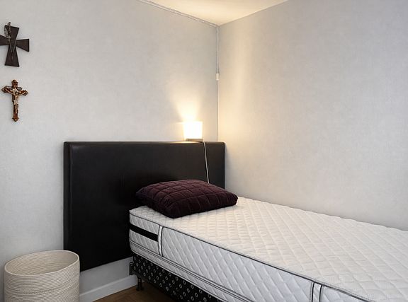 4th image of 329 E 63rd St #11