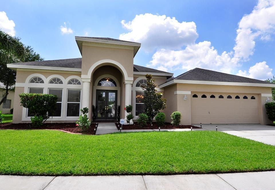 1st image of 18723 Forest Glen Ct