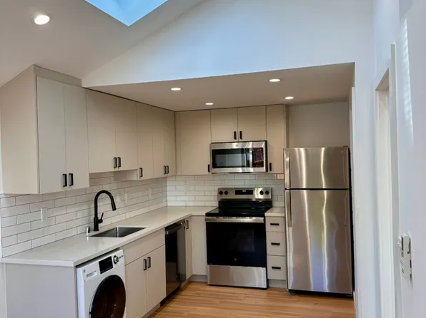 1300 Monterey Ave #B, Berkeley, CA 94707