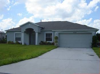 1st image of 2334 SE Beechwood Ter