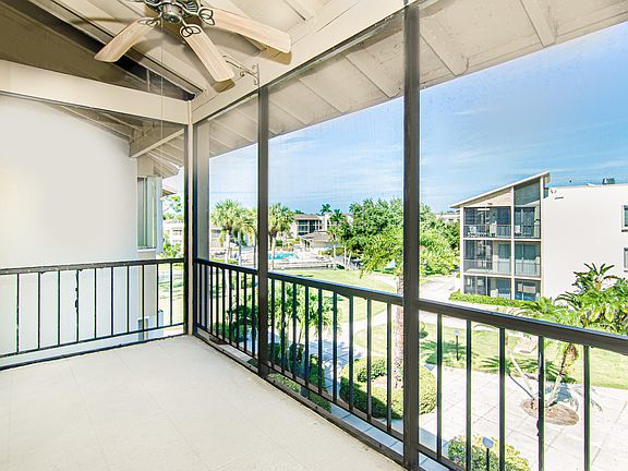 2nd image of 11811 Avenue Of P G A #7-3f