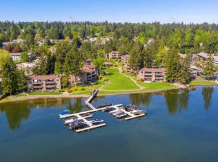 17498 NE 40th Pl #I-1, Redmond, WA 98052