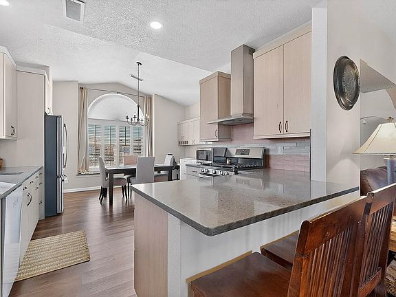 3rd image of 7217 Donet Ct NE