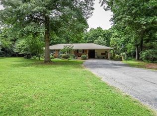 11815 Asbury Chapel Rd, Huntersville, NC 28078