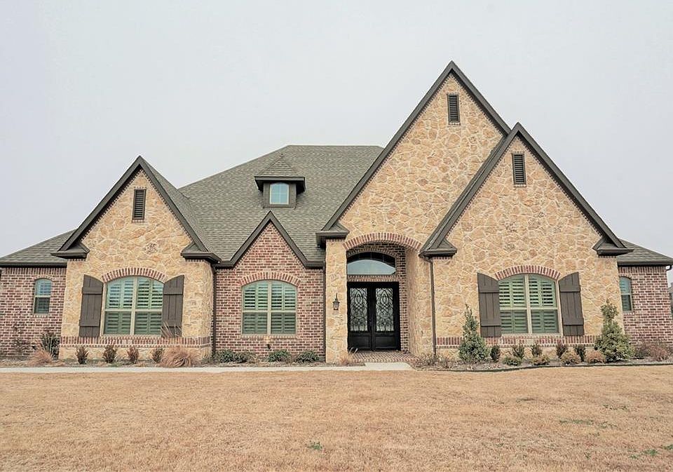 1st image of 3005 Wincrest Dr