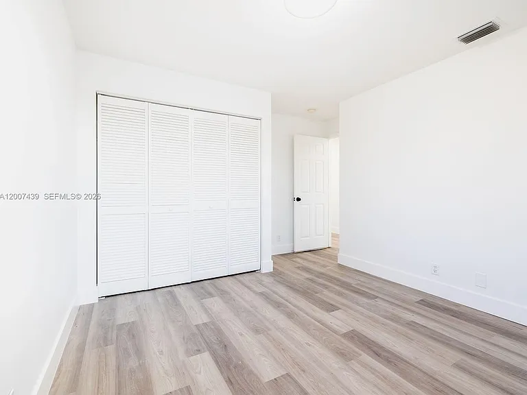 801 Tanglewood Cir — Photo 41