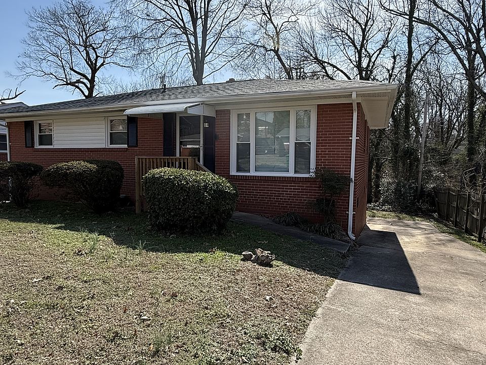 Front exterior and driveway