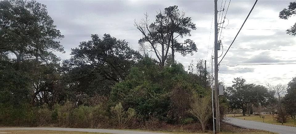 1st image of 3537 Burton Ln